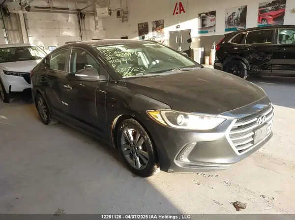 KMHD84LF5HU303387 2017 HYUNDAI ELANTRA - Image 1