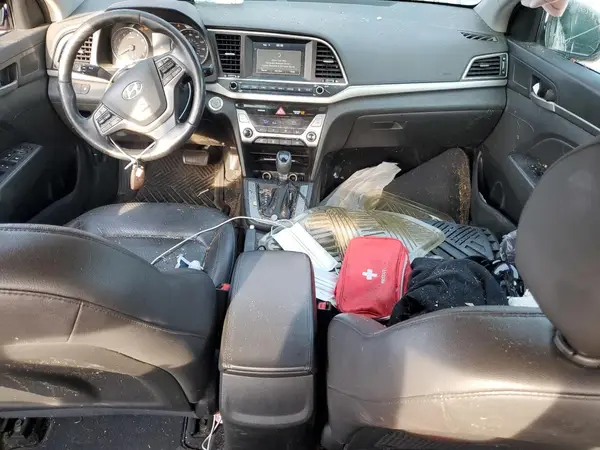 KMHD84LF5HU310923 2017 HYUNDAI ELANTRA - Image 8