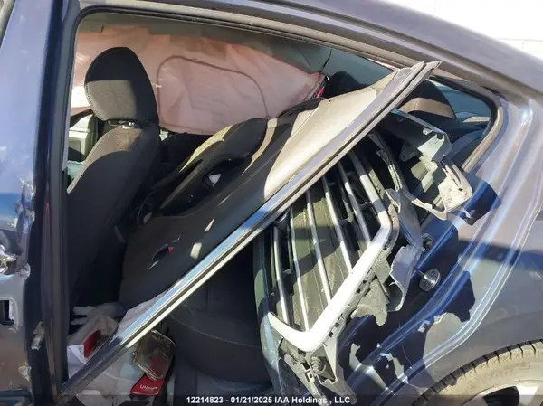 KMHD84LF5HU312705 2017 HYUNDAI ELANTRA - Image 8