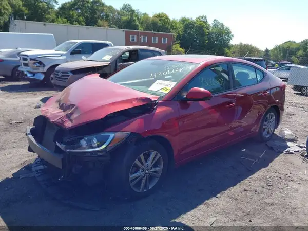 KMHD84LF5HU328497 2017 HYUNDAI ELANTRA - Image 2
