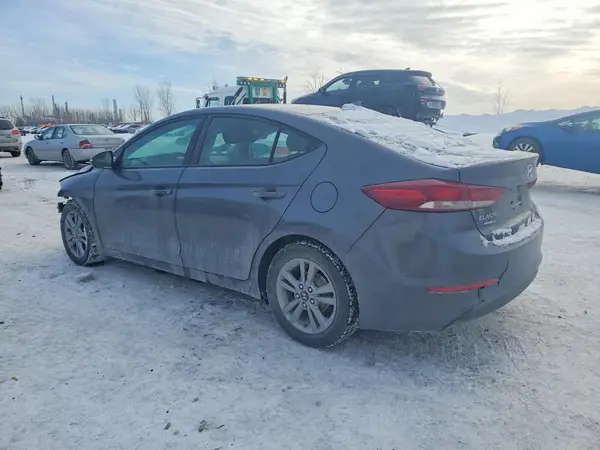KMHD84LF5HU337586 2017 HYUNDAI ELANTRA - Image 2