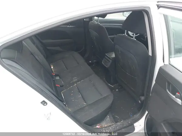 KMHD84LF5HU345638 2017 HYUNDAI ELANTRA - Image 8