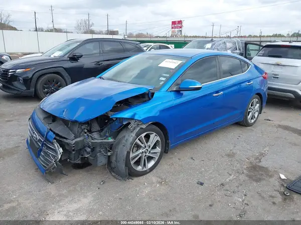 KMHD84LF5HU354307 2017 HYUNDAI ELANTRA - Image 2