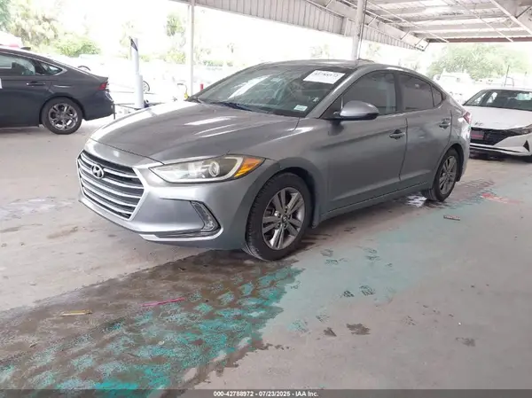 KMHD84LF5HU362603 2017 HYUNDAI ELANTRA - Image 2