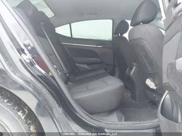 KMHD84LF5HU374248 2017 HYUNDAI ELANTRA - Image 8