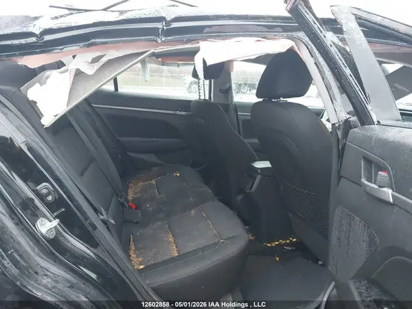 KMHD84LF5HU375092 2017 HYUNDAI ELANTRA - Image 8