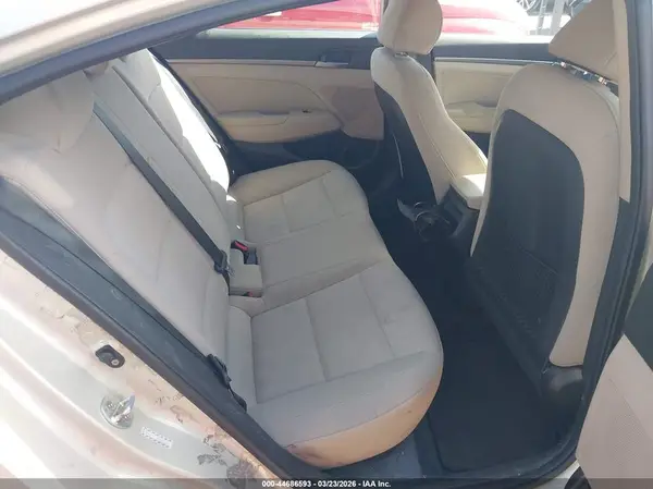 KMHD84LF5HU376677 2017 HYUNDAI ELANTRA - Image 8
