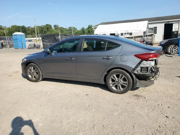 KMHD84LF5HU376808 2017 HYUNDAI ELANTRA - Image 2