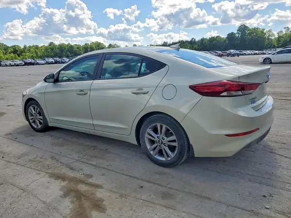 KMHD84LF5HU378090 2017 HYUNDAI ELANTRA - Image 2