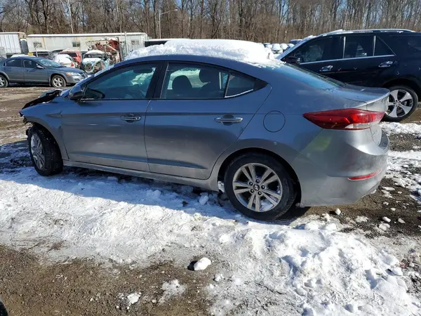 KMHD84LF5HU388084 2017 HYUNDAI ELANTRA - Image 2