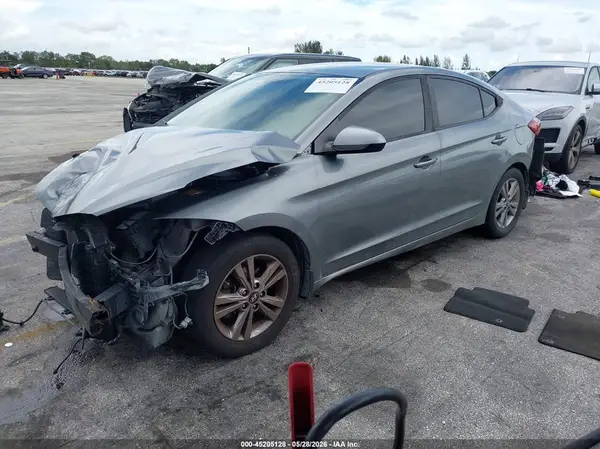 KMHD84LF5HU401268 2017 HYUNDAI ELANTRA - Image 2