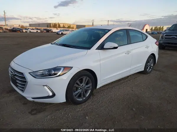 KMHD84LF5HU402260 2017 HYUNDAI ELANTRA - Image 2