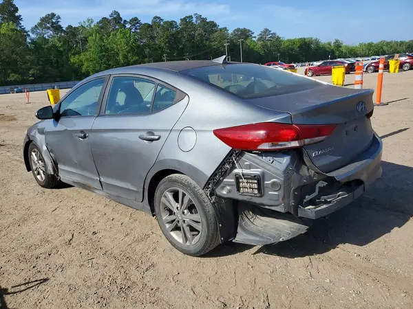 KMHD84LF5HU402498 2017 HYUNDAI ELANTRA - Image 2