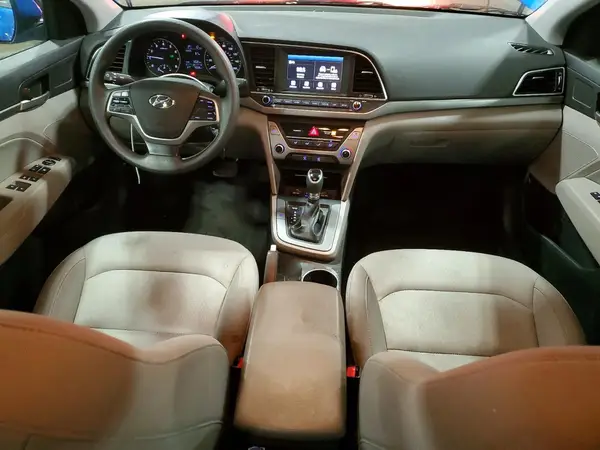 KMHD84LF5HU409063 2017 HYUNDAI ELANTRA - Image 8