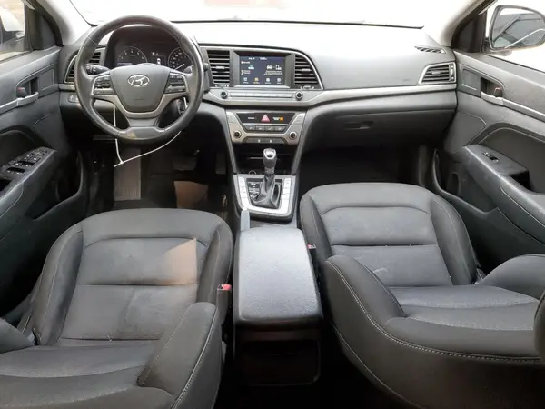 KMHD84LF5HU421164 2017 HYUNDAI ELANTRA - Image 8