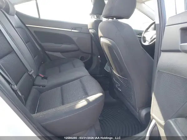 KMHD84LF5HU424985 2017 HYUNDAI ELANTRA - Image 8