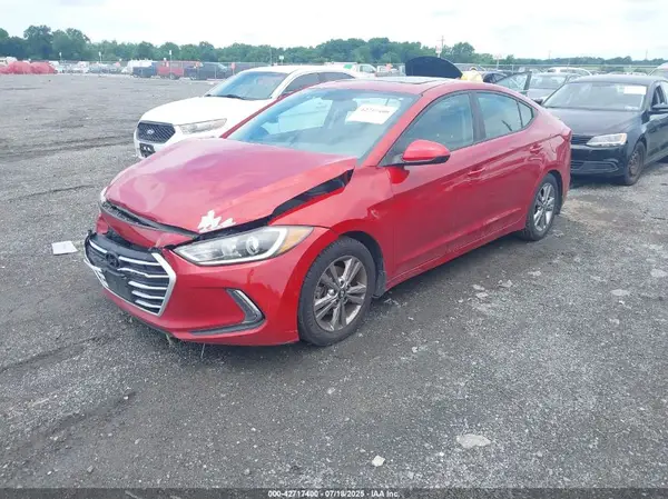 KMHD84LF5HU427918 2017 HYUNDAI ELANTRA - Image 2