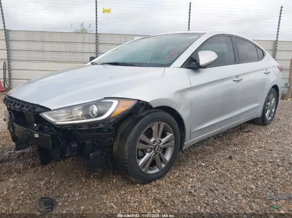 KMHD84LF5HU429636 2017 HYUNDAI ELANTRA - Image 2