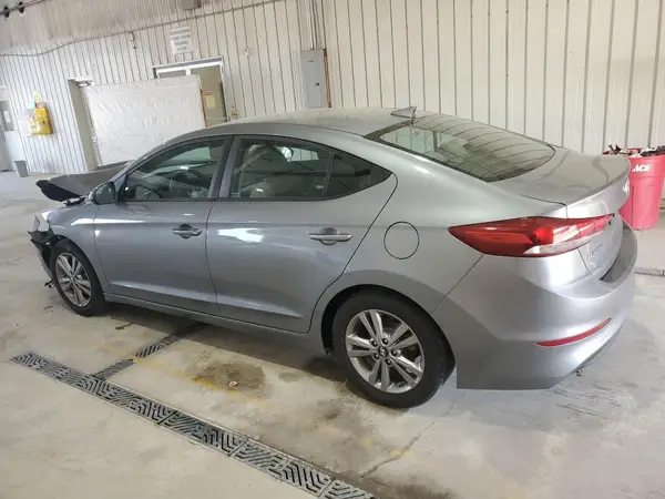 KMHD84LF5JU442179 2018 HYUNDAI ELANTRA - Image 2