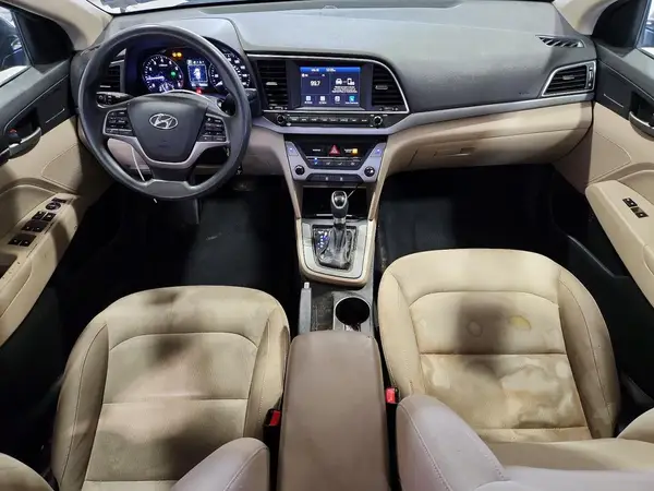 KMHD84LF5JU442568 2018 HYUNDAI ELANTRA - Image 8