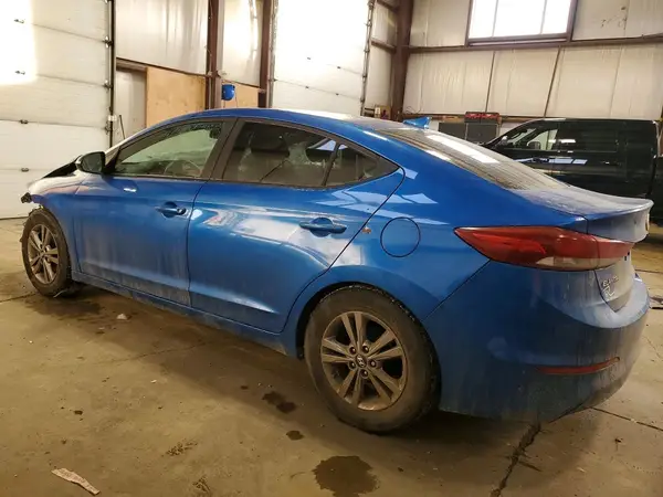 KMHD84LF5JU444921 2018 HYUNDAI ELANTRA - Image 2