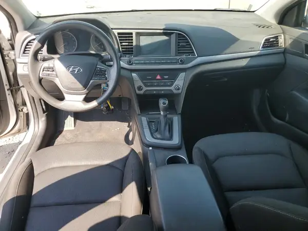 KMHD84LF5JU449326 2018 HYUNDAI ELANTRA - Image 8
