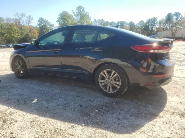 KMHD84LF5JU468703 2018 HYUNDAI ELANTRA - Image 2