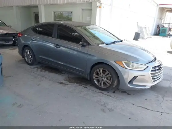 KMHD84LF5JU478082 2018 HYUNDAI ELANTRA - Image 1