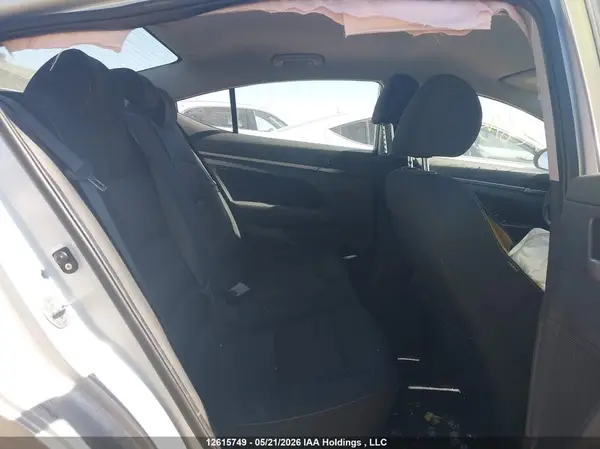 KMHD84LF5JU498316 2018 HYUNDAI ELANTRA - Image 8