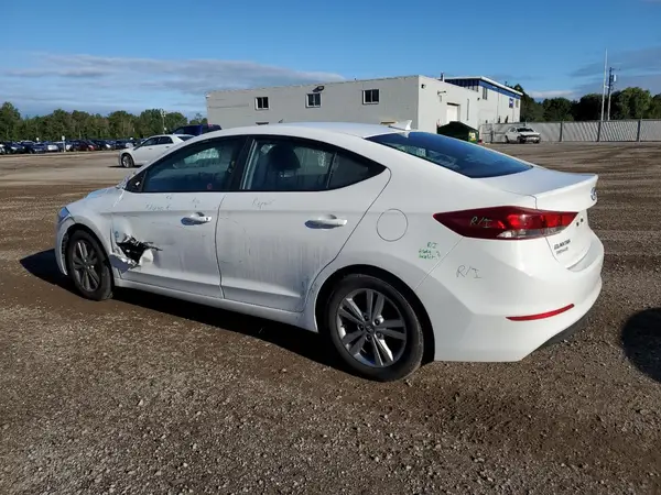 KMHD84LF5JU498381 2018 HYUNDAI ELANTRA - Image 2