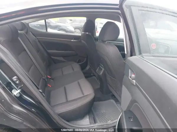 KMHD84LF5JU498428 2018 HYUNDAI ELANTRA - Image 8