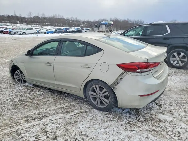 KMHD84LF5JU499188 2018 HYUNDAI ELANTRA - Image 2