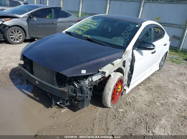 KMHD84LF5JU512439 2018 HYUNDAI ELANTRA - Image 2