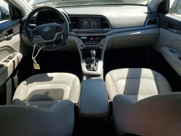 KMHD84LF5JU518757 2018 HYUNDAI ELANTRA - Image 8