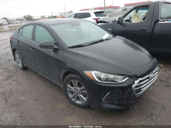 KMHD84LF5JU523280 2018 HYUNDAI ELANTRA - Image 1