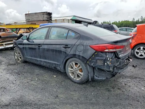 KMHD84LF5JU523988 2018 HYUNDAI ELANTRA - Image 2