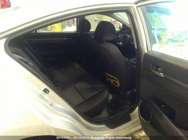 KMHD84LF5JU549314 2018 HYUNDAI ELANTRA - Image 8