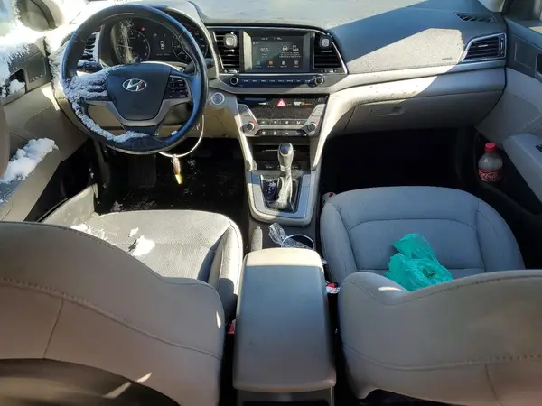 KMHD84LF5JU557509 2018 HYUNDAI ELANTRA - Image 8