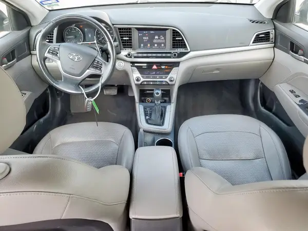 KMHD84LF5JU576352 2018 HYUNDAI ELANTRA - Image 8