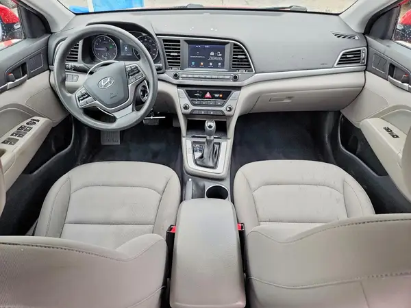 KMHD84LF5JU592440 2018 HYUNDAI ELANTRA - Image 8