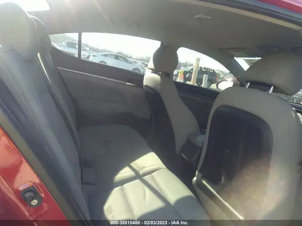 KMHD84LF5JU593412 2018 HYUNDAI ELANTRA - Image 8