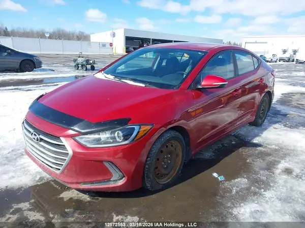 KMHD84LF5JU598576 2018 HYUNDAI ELANTRA - Image 2