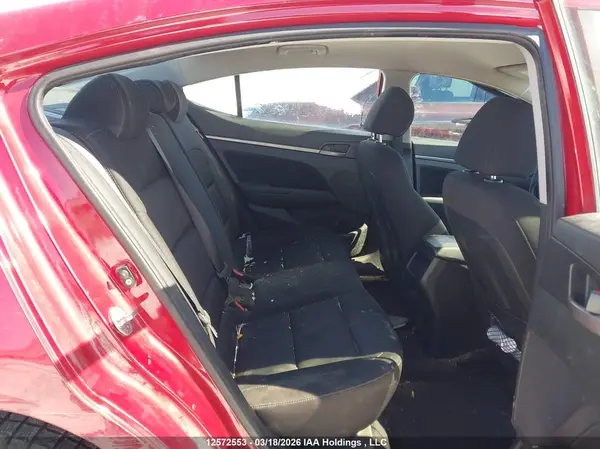 KMHD84LF5JU598576 2018 HYUNDAI ELANTRA - Image 8