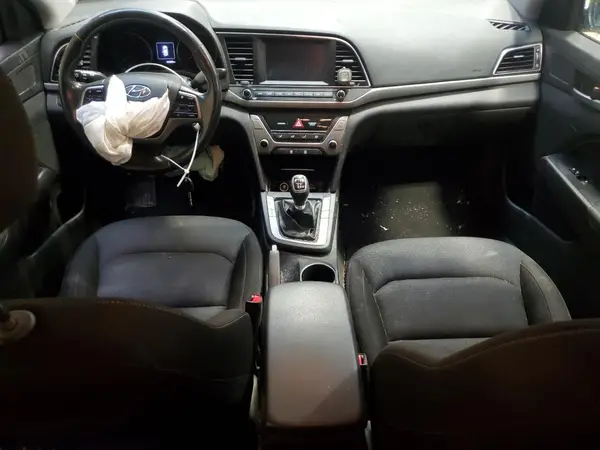 KMHD84LF5JU606238 2018 HYUNDAI ELANTRA - Image 8