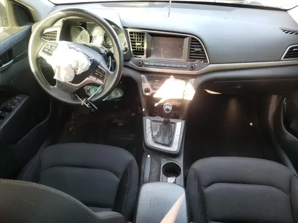 KMHD84LF5JU612783 2018 HYUNDAI ELANTRA - Image 8