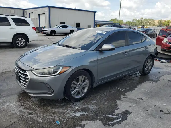 KMHD84LF5JU628787 2018 HYUNDAI ELANTRA - Image 1