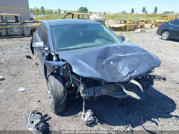 KMHD84LF5JU704136 2018 HYUNDAI ELANTRA - Image 1