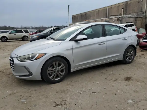 KMHD84LF5JU728288 2018 HYUNDAI ELANTRA - Image 1