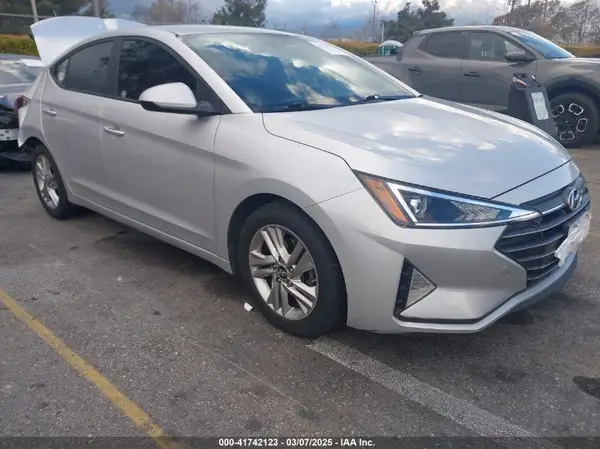 KMHD84LF5KU746324 2019 HYUNDAI ELANTRA - Image 1