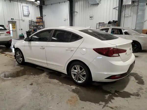KMHD84LF5KU747649 2019 HYUNDAI ELANTRA - Image 2
